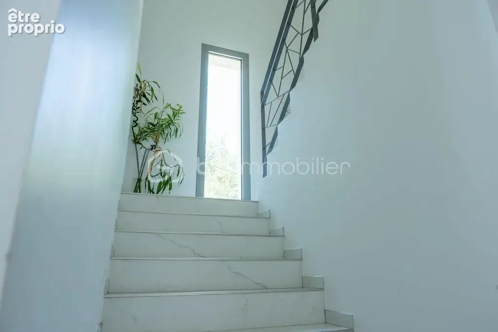 Superbe Maison Familiale de 149m² sur 961m² de Terrain avec Piscine ! - photo 24