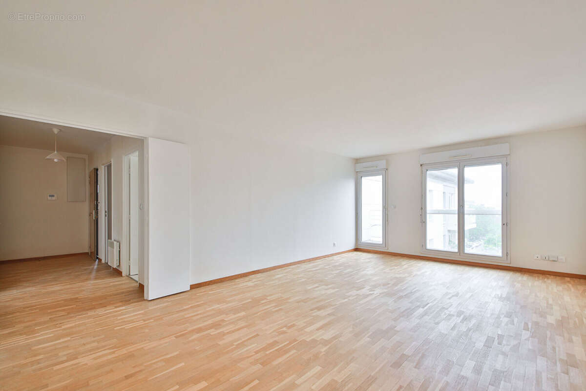 Appartement à SURESNES