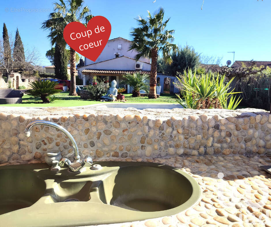 Photo 2 - Maison à LE MUY