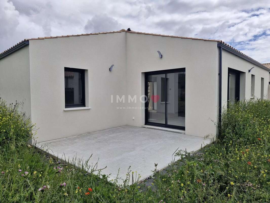 Maison à VERINES