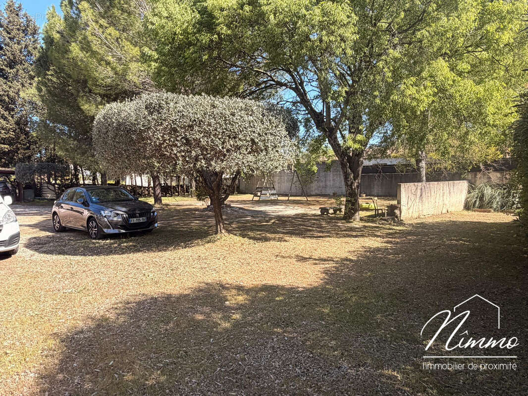 Maison à NIMES