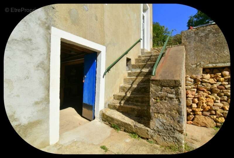 Maison à CHATEAUMEILLANT