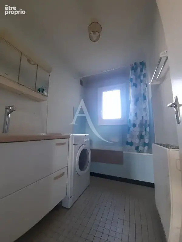 Appartement 2 pièces 52 m² à rafraîchir ! Belle exposition Sud-Ouest - photo 6