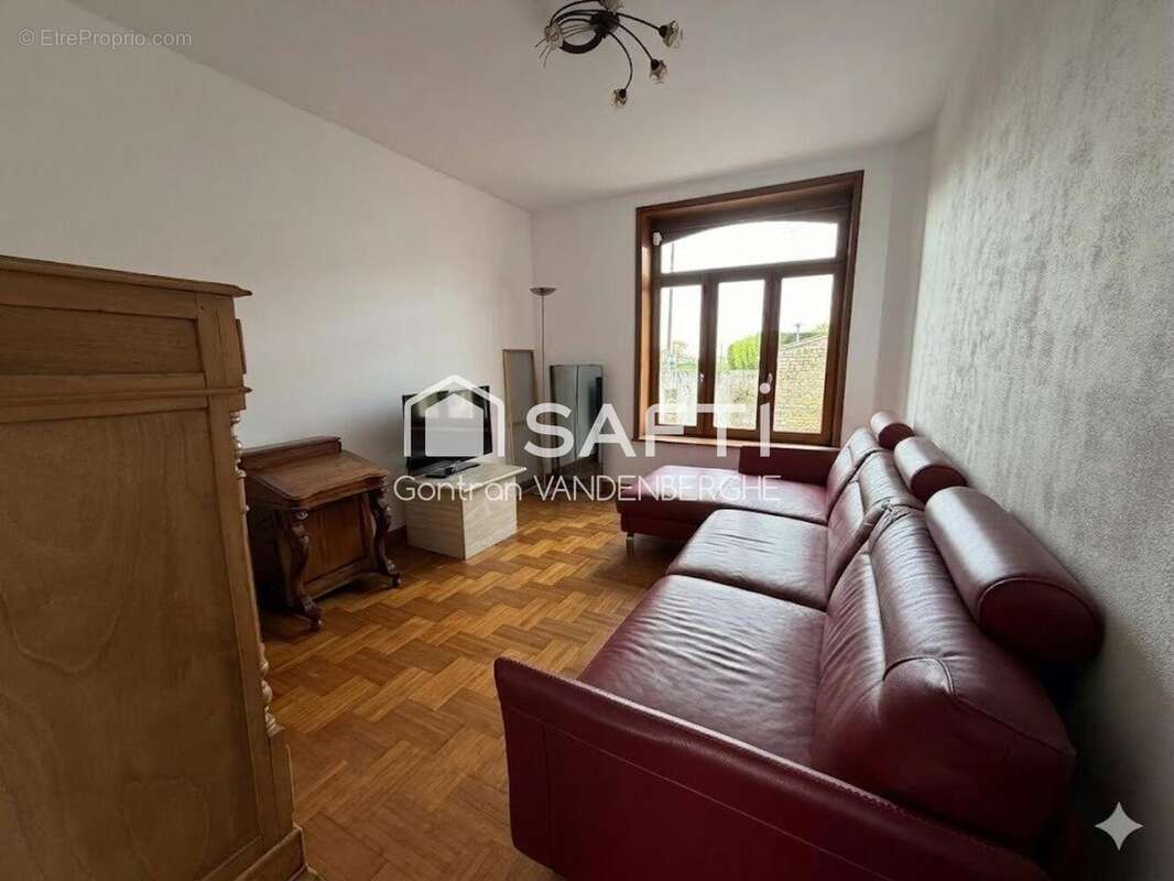 Maison 138 m² à Saint-Georges-Sur-L'aa  - photo 9