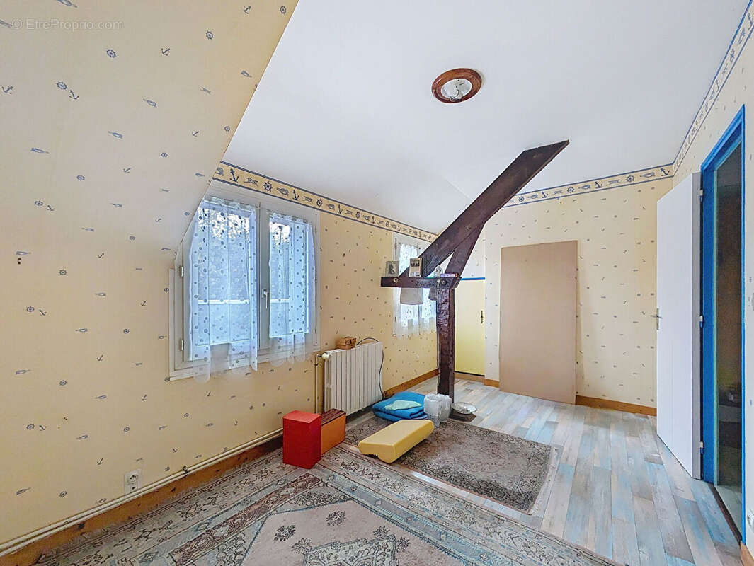 Maison à PLEINE-FOUGERES