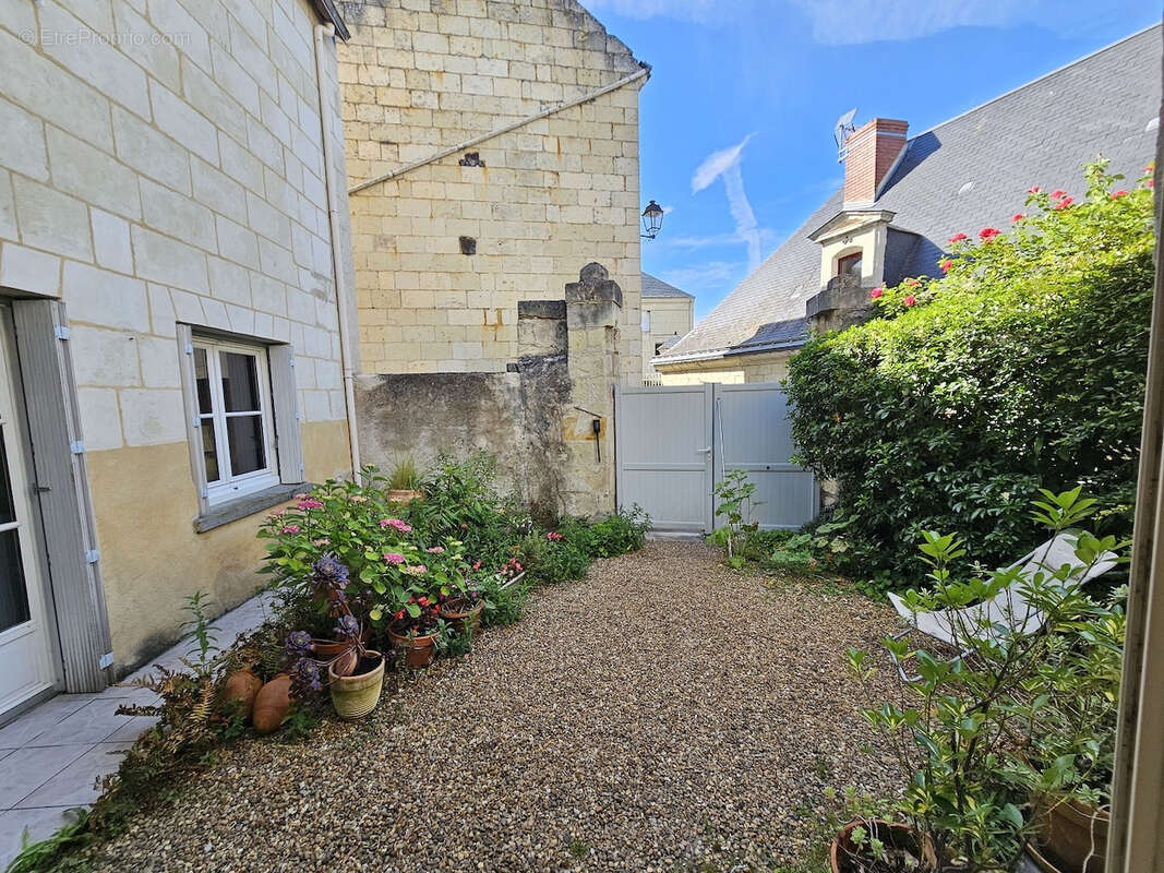 Maison à SOUZAY-CHAMPIGNY