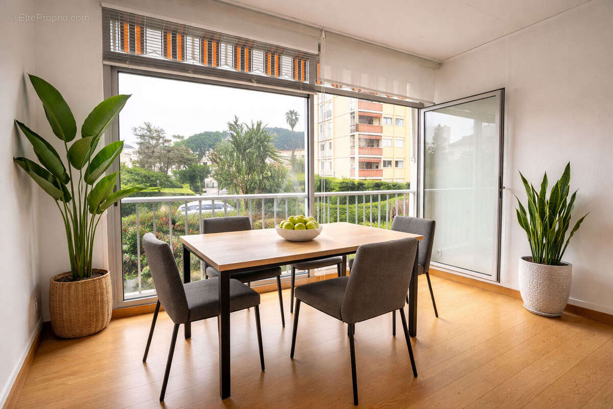 Appartement à CAGNES-SUR-MER