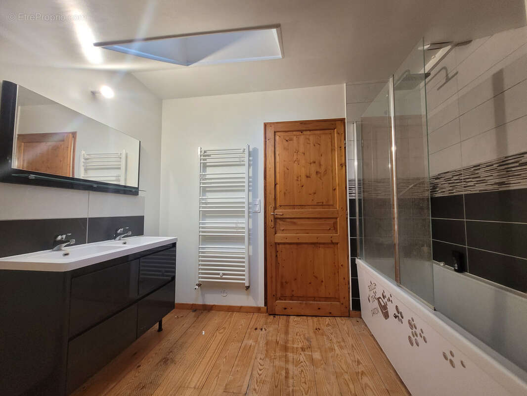 Maison à AUNAY-SOUS-AUNEAU