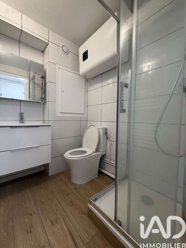 Photo 3 - Appartement à ISSY-LES-MOULINEAUX