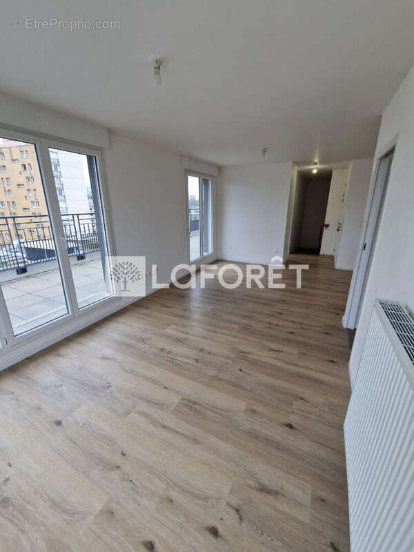 Appartement à BAGNOLET