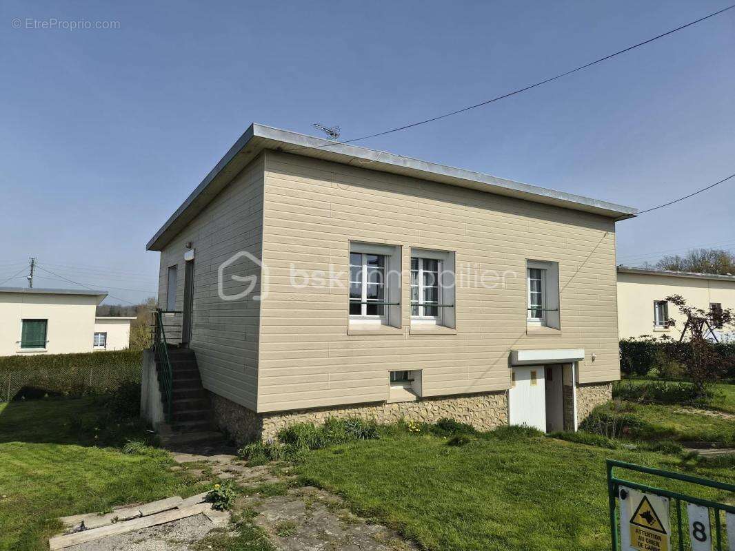 Maison à AUBE