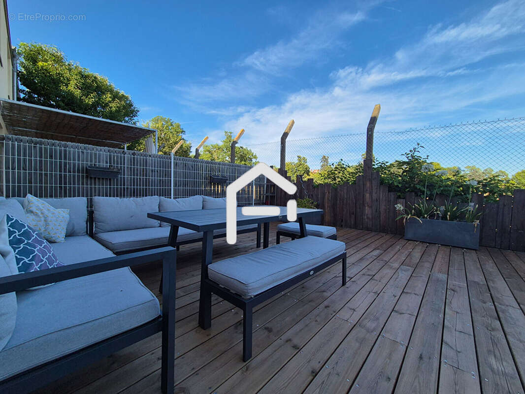 Maison à SAINT-ORENS-DE-GAMEVILLE