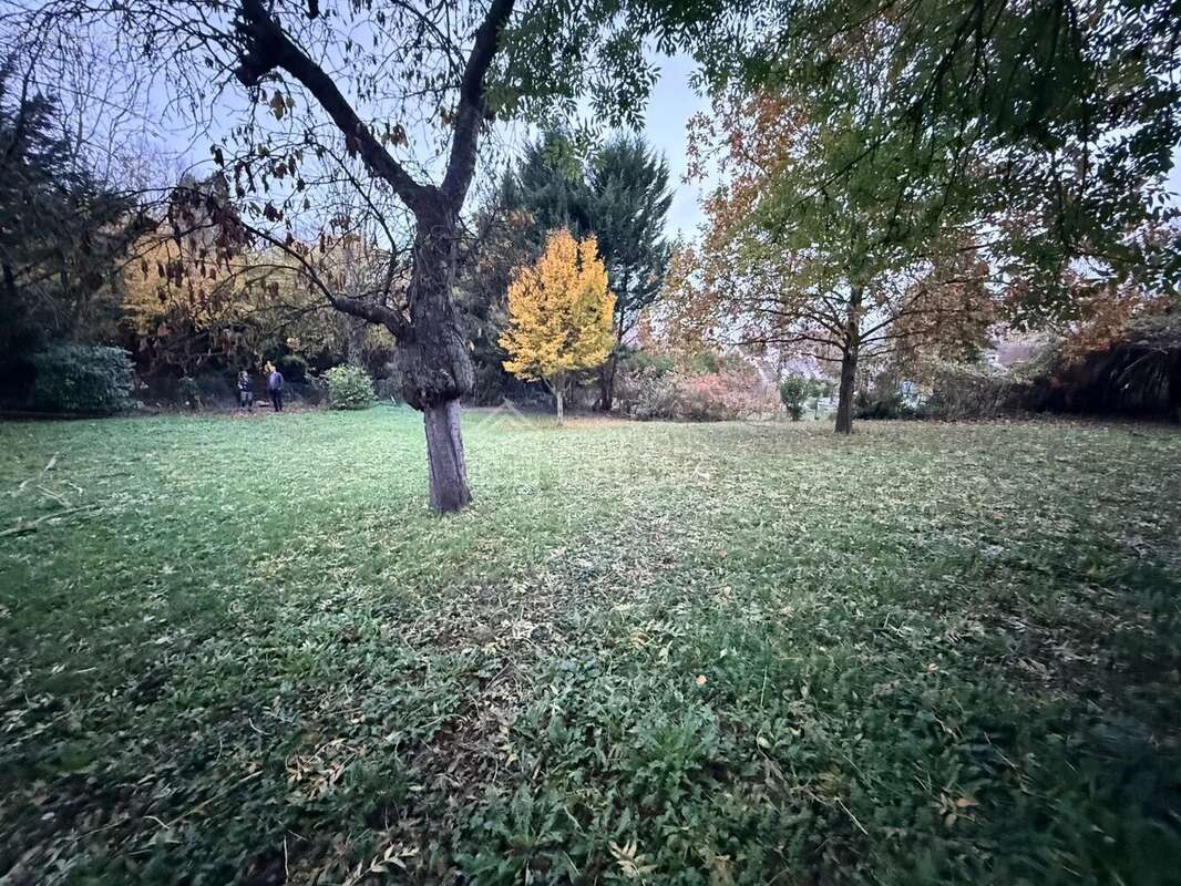 Terrain à WY-DIT-JOLI-VILLAGE