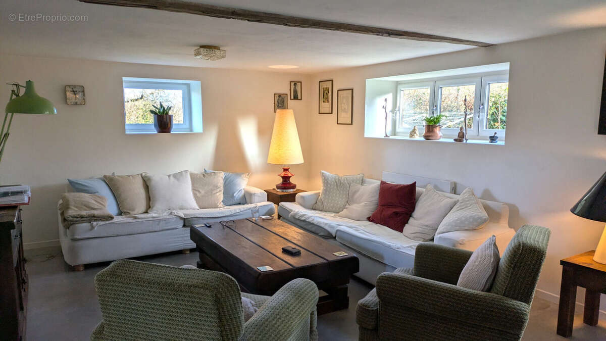 Maison à MAUPREVOIR