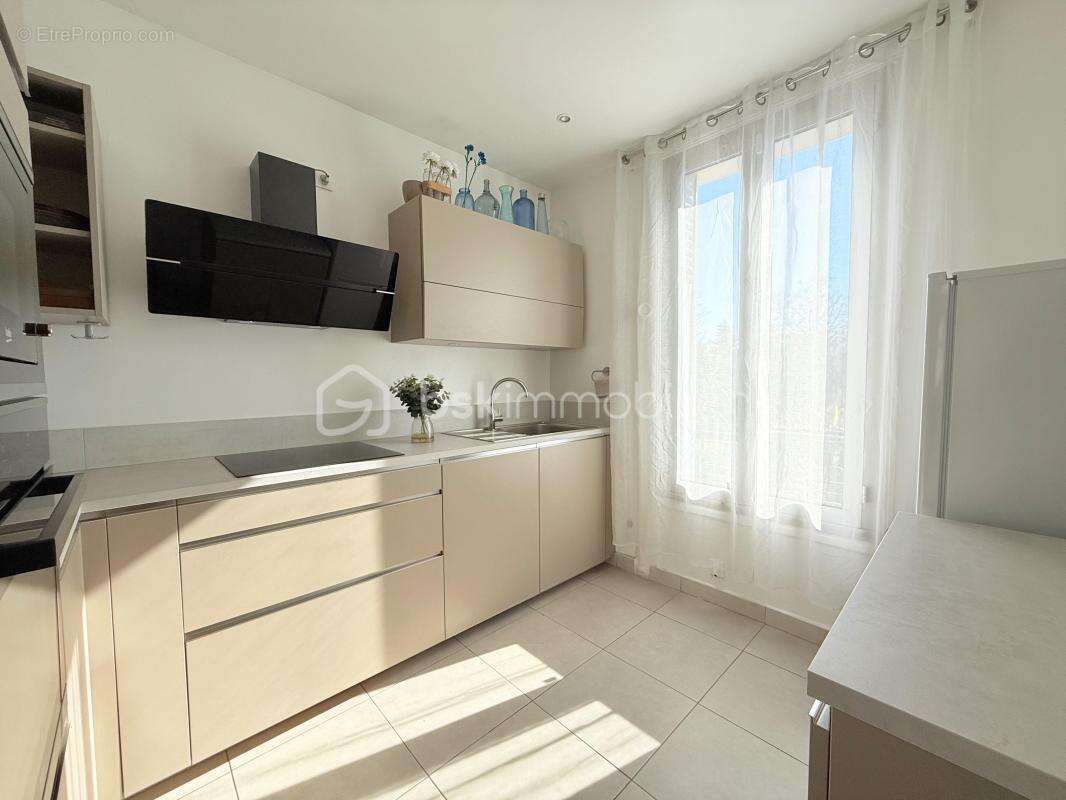 Maison à BONNEUIL-SUR-MARNE