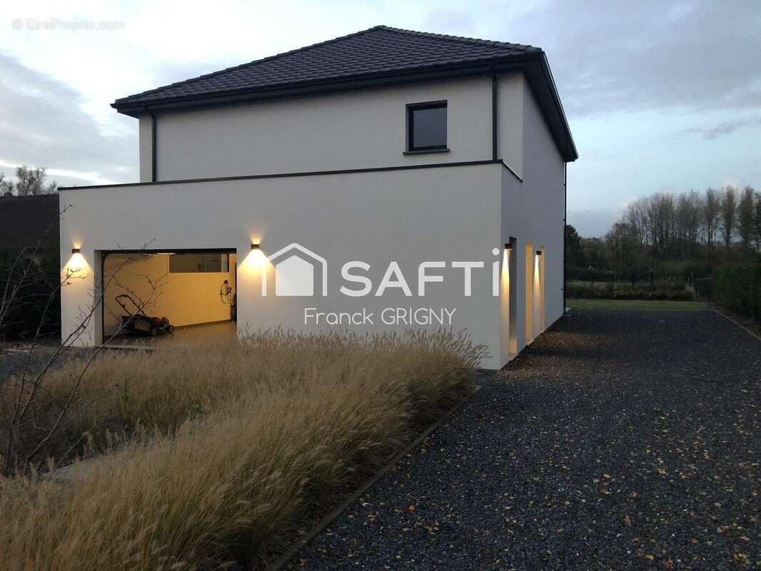 Maison 165 m² à Sauchy-Cauchy  - photo 2
