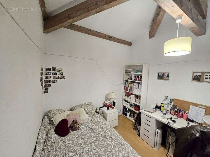 Maison à MONTROND-LES-BAINS