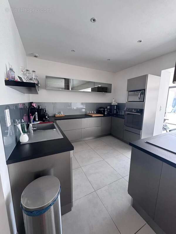 Maison en plein centre de Saint-Sulpice – Sans frais d'agence - photo 4