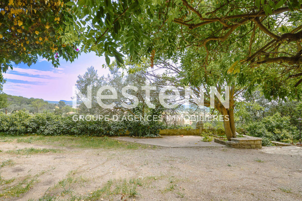 Maison à DRAGUIGNAN