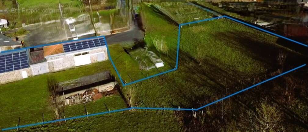 Maison à LA TOURLANDRY