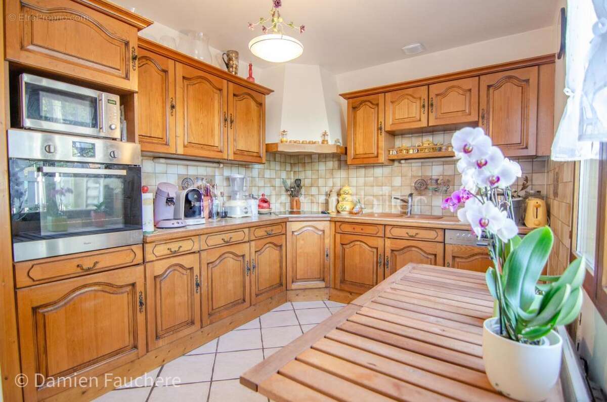 Maison à DAMMARIE-LES-LYS