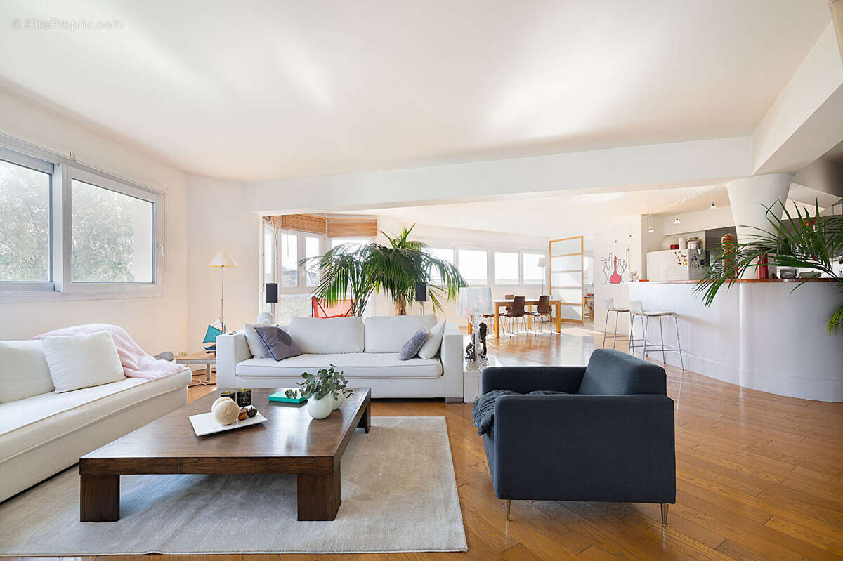 Appartement à FONTENAY-SOUS-BOIS