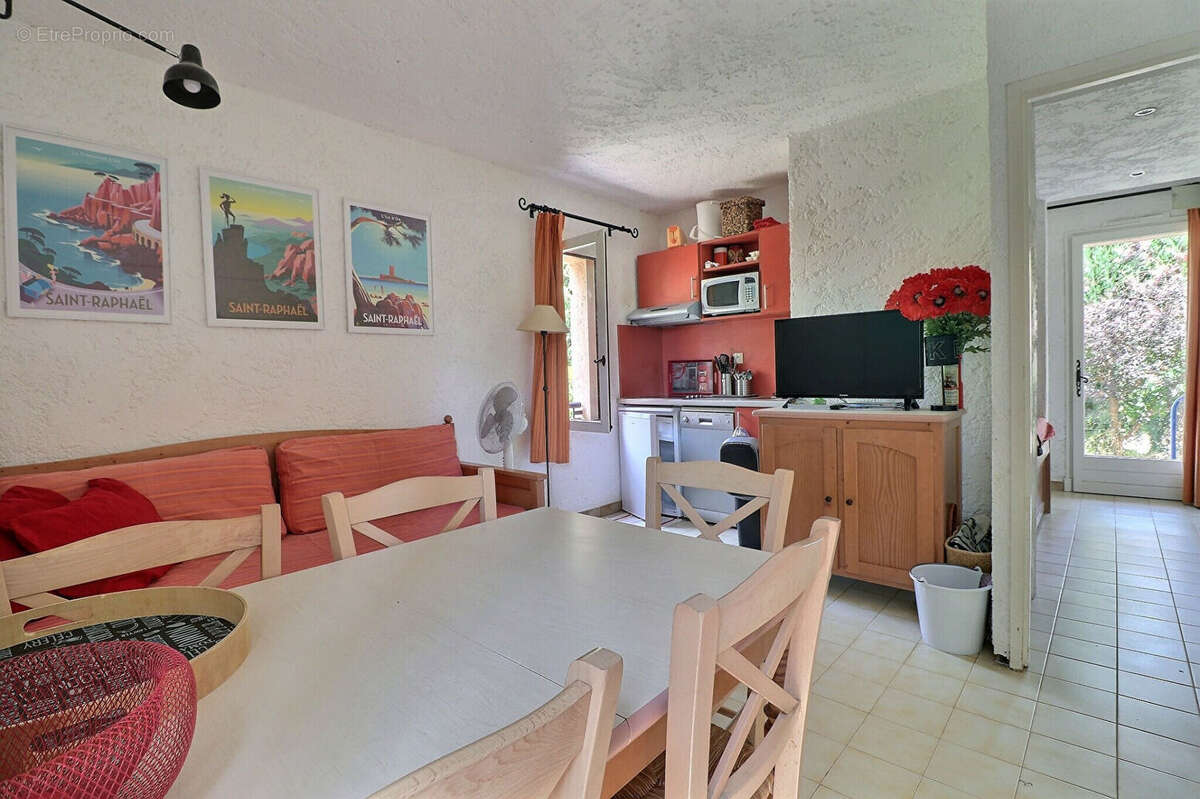 Appartement à SAINT-RAPHAEL