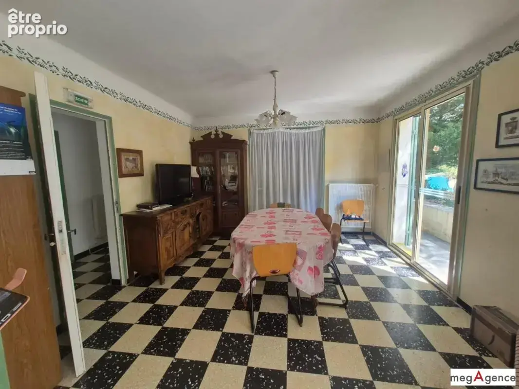 Maison de 363 m², 11 chambres et fort potentiel - photo 4