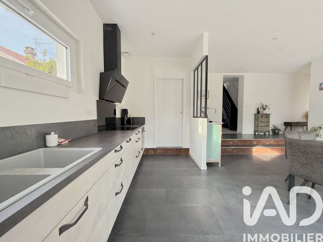 Photo 4 - Maison à VILLENAVE-D'ORNON