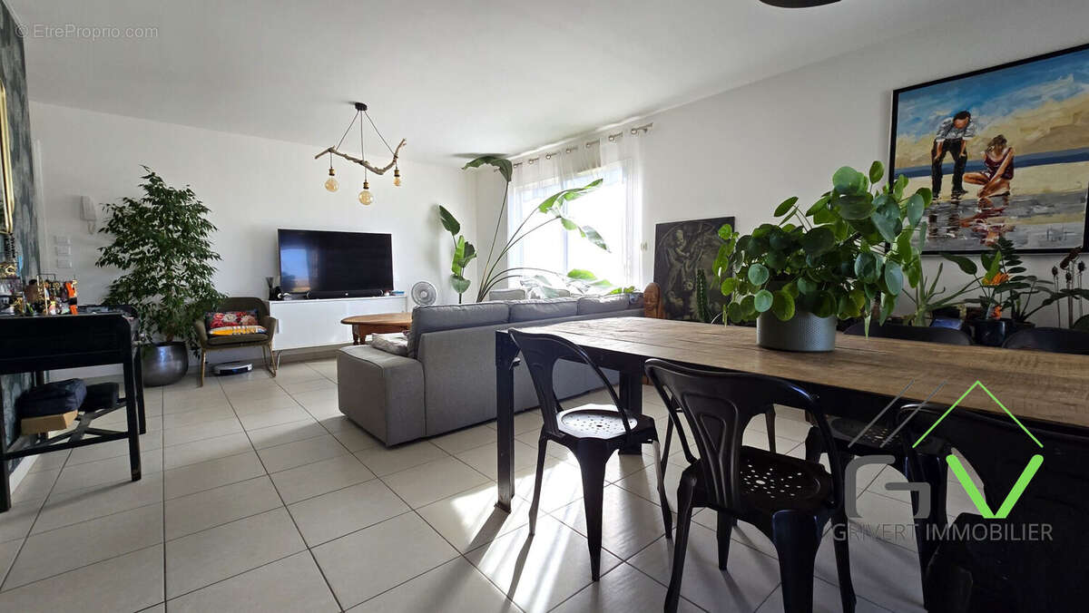 Maison 119 m² à Nages-Et-Solorgues  - photo 4
