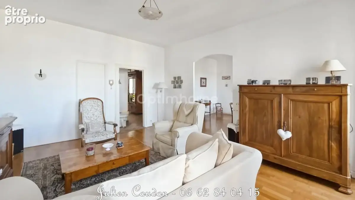 Royat centre thermal – 138 m² – 3 chambres – Balcon filant – Charme 1890 - photo 4