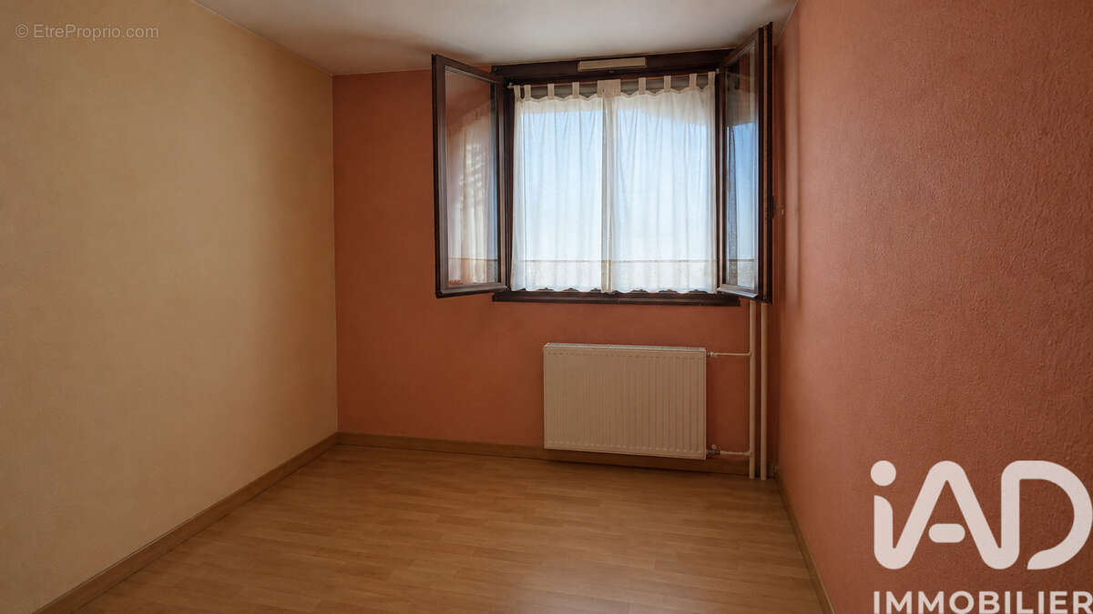 Appartement 92 m² à Chenove  - photo 4