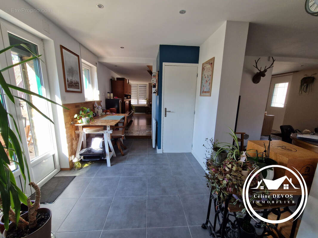 Maison 140 m² à Millam  - photo 5