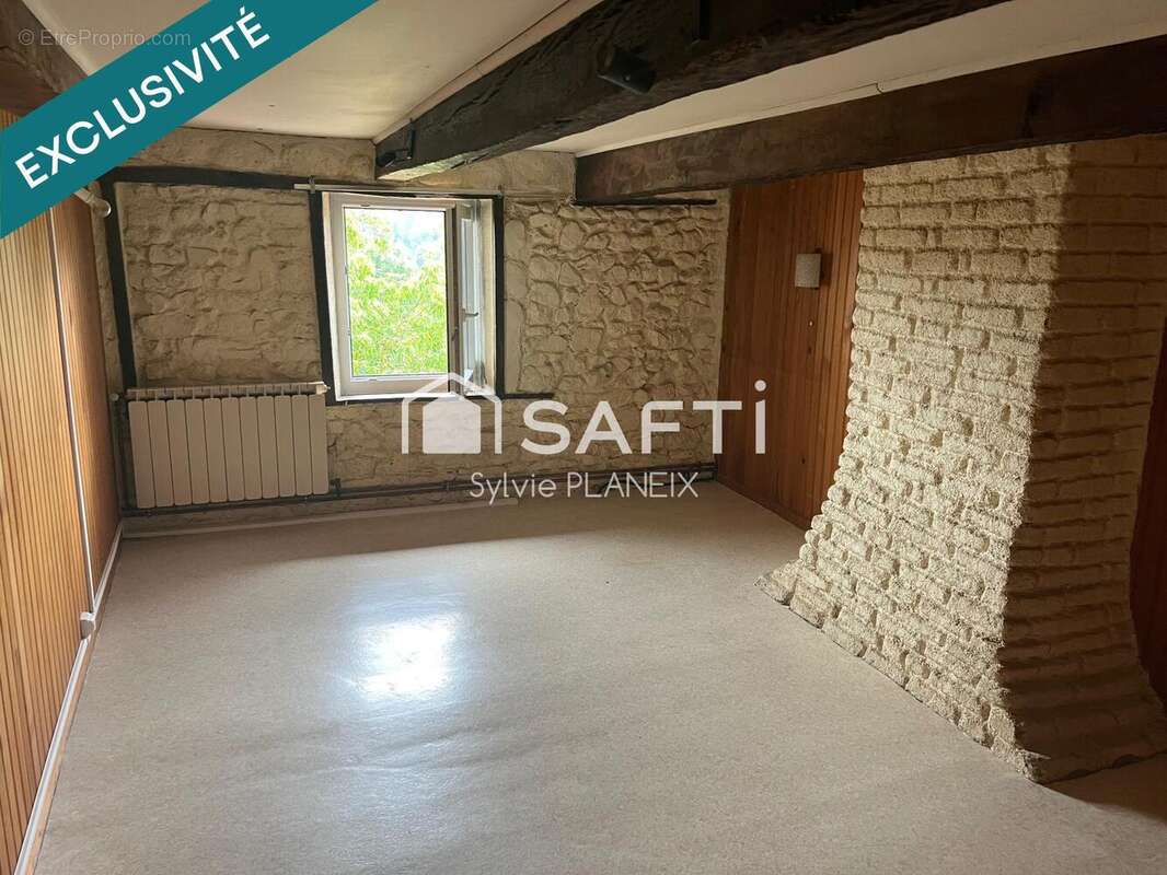 Maison 79 m² à Merinchal  - photo 9