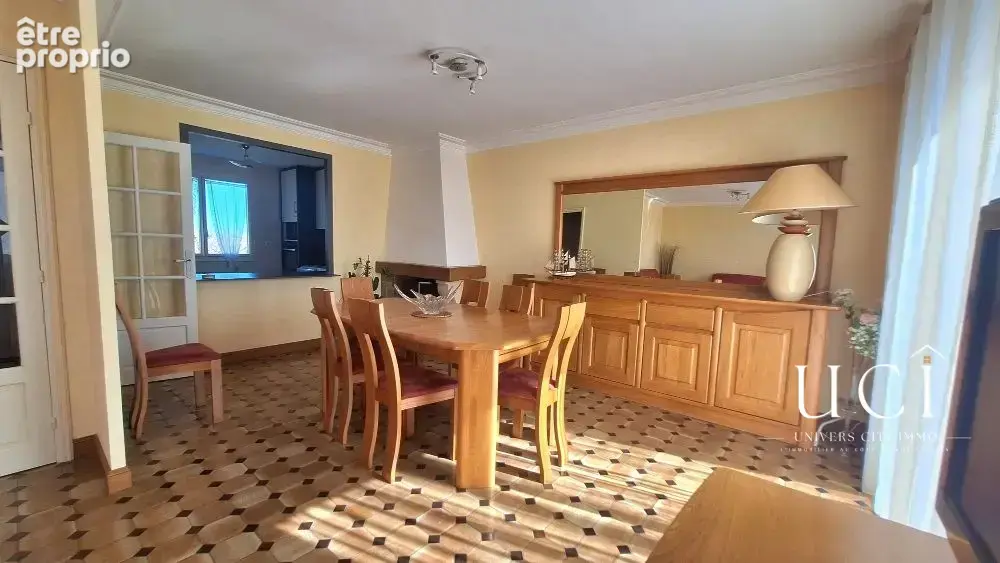 Maison 5 pièces 99 m² à vendre à Saint-Sebastien-Sur-Loire (44230) - photo 2