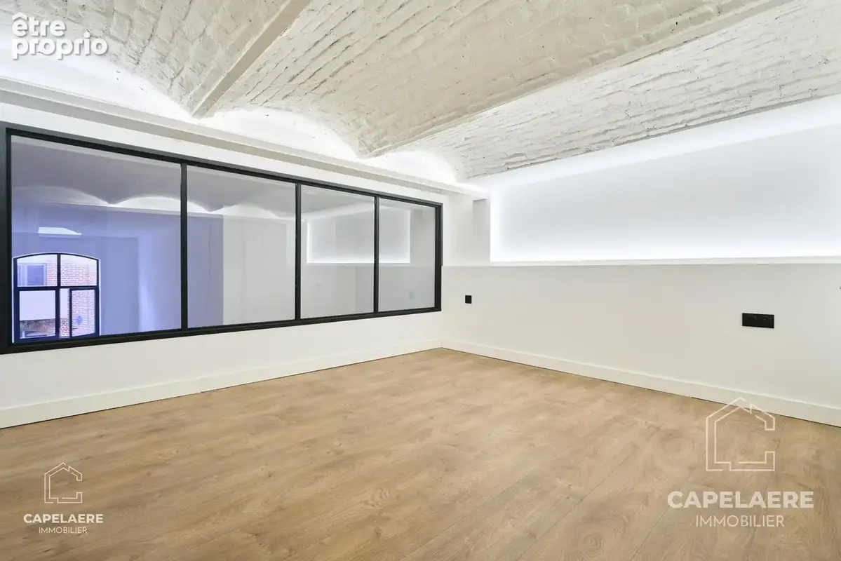Loft 120 m2, 4 pièces, balcon et stationnement - photo 7