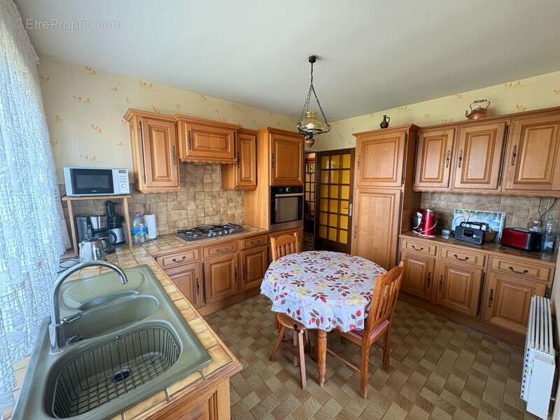 Nouveauté et en exclusivité, Ennevelin, Grande maison familiale avec une magnifique vue sur la campagne - photo 6