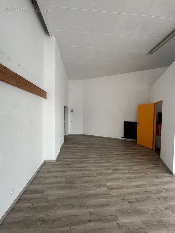 Commerce à SOISSONS