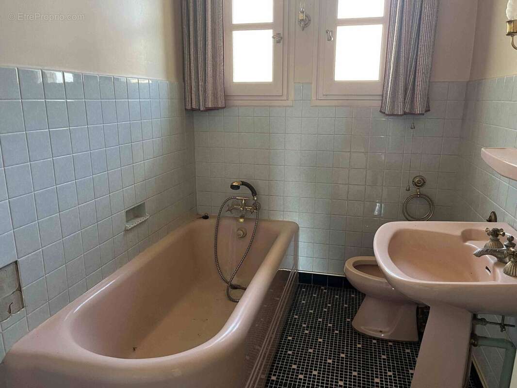 Maison à CUISERY