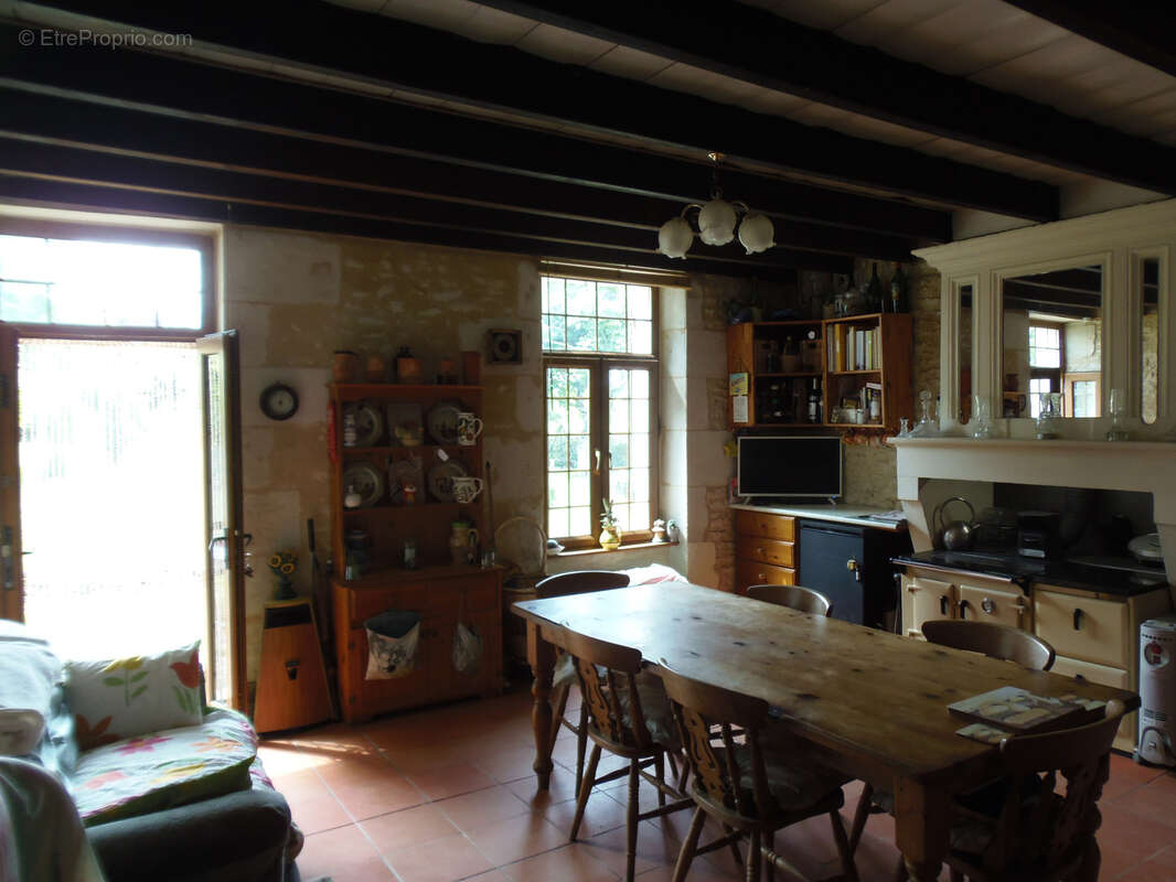 Maison à SAINT-DIZANT-DU-GUA