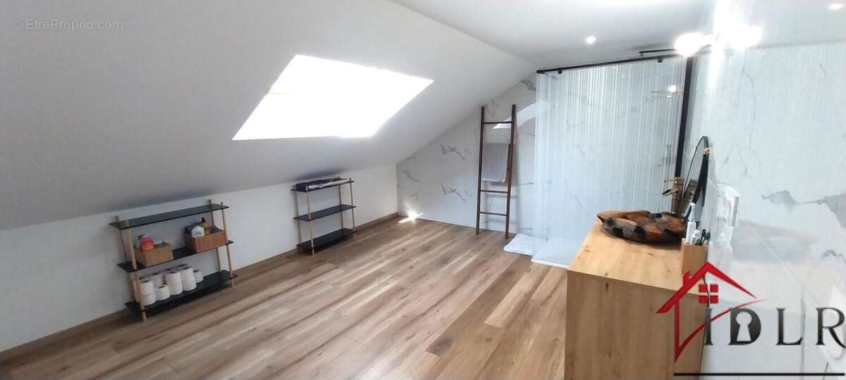 Maison à FOUGEROLLES