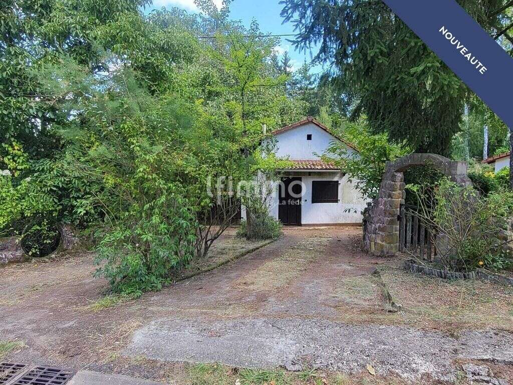 Maison avec dépendances sur 35 ares - photo 7