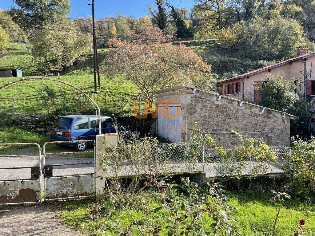 Maison à DECAZEVILLE