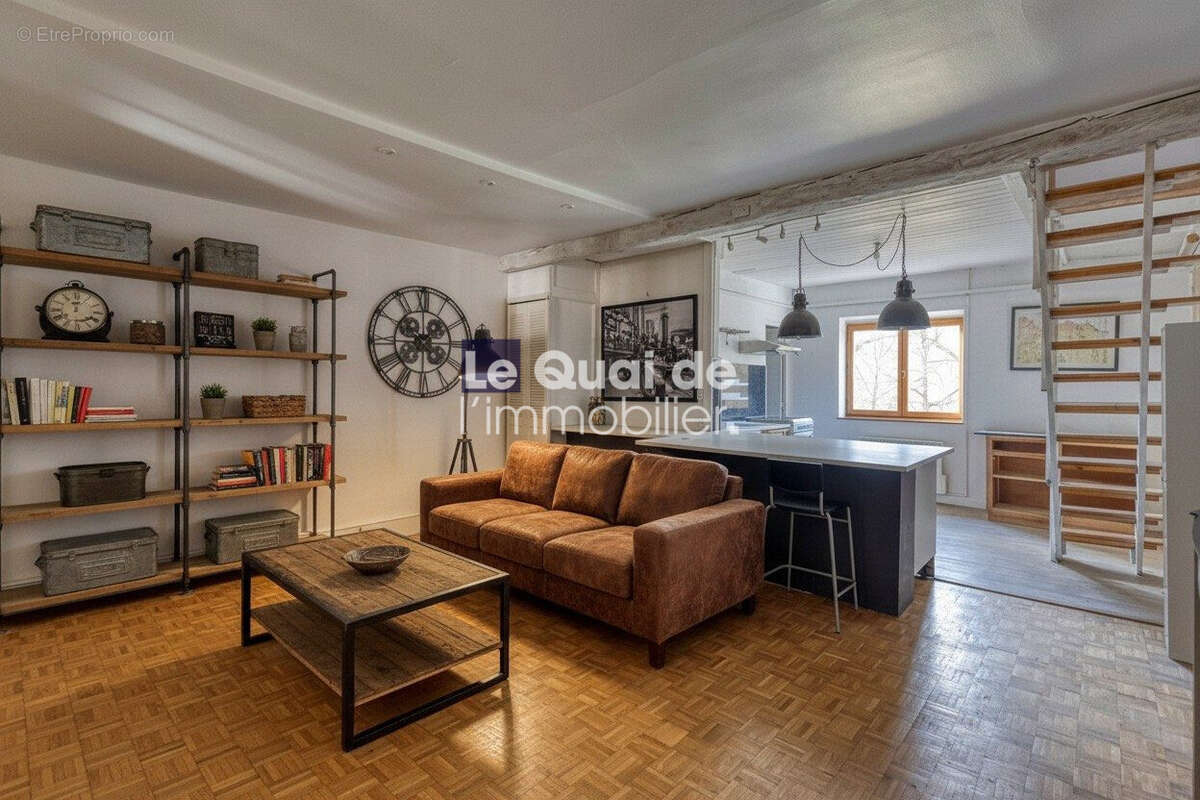 Appartement à VARCES-ALLIERES-ET-RISSET