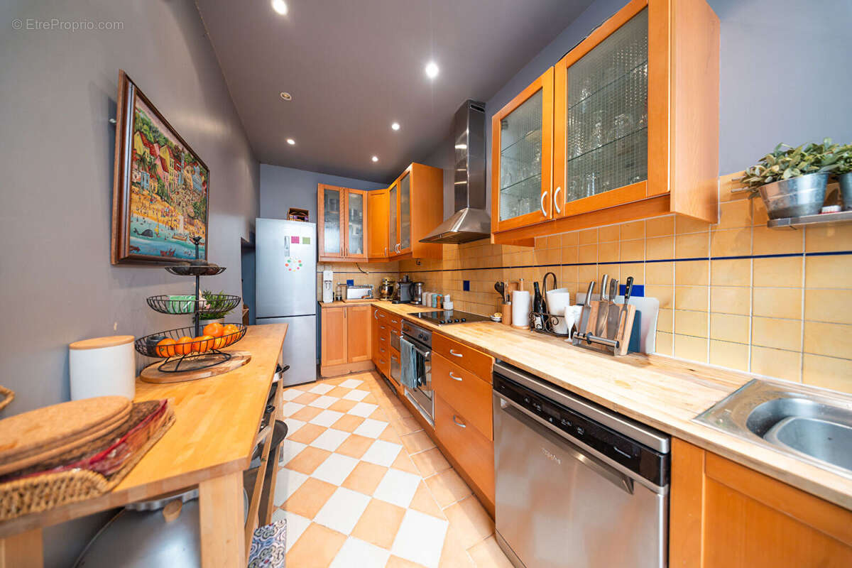 Maison à LE PLESSIS-ROBINSON