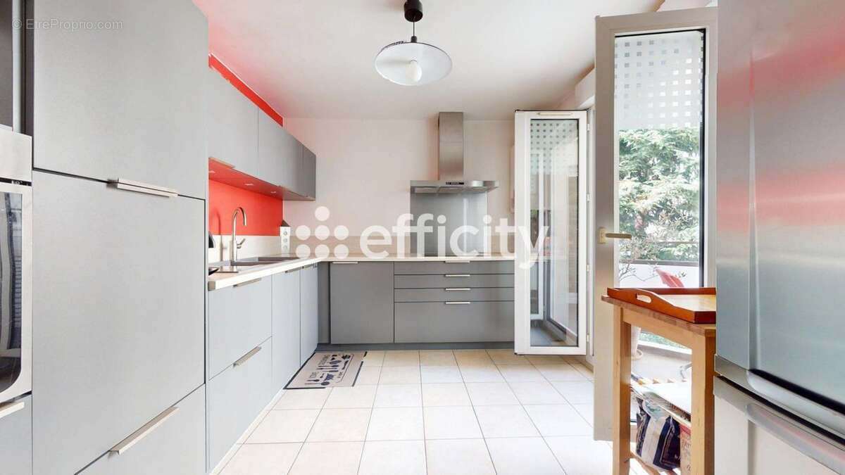 Appartement à LYON-3E