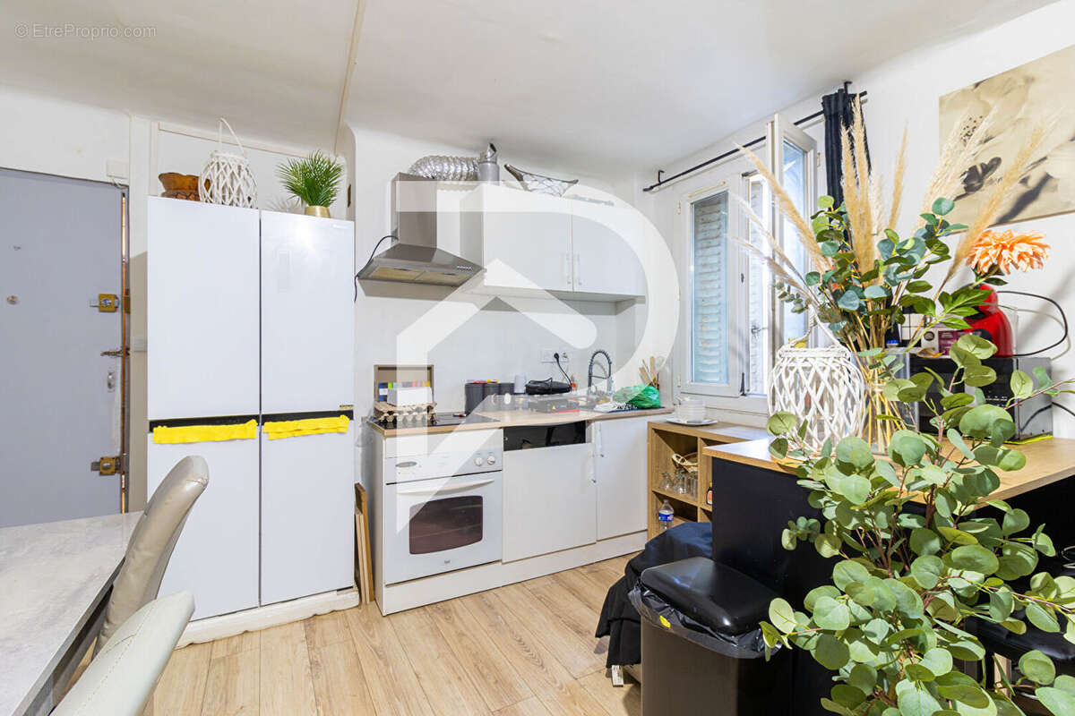 Appartement à MARSEILLE-2E