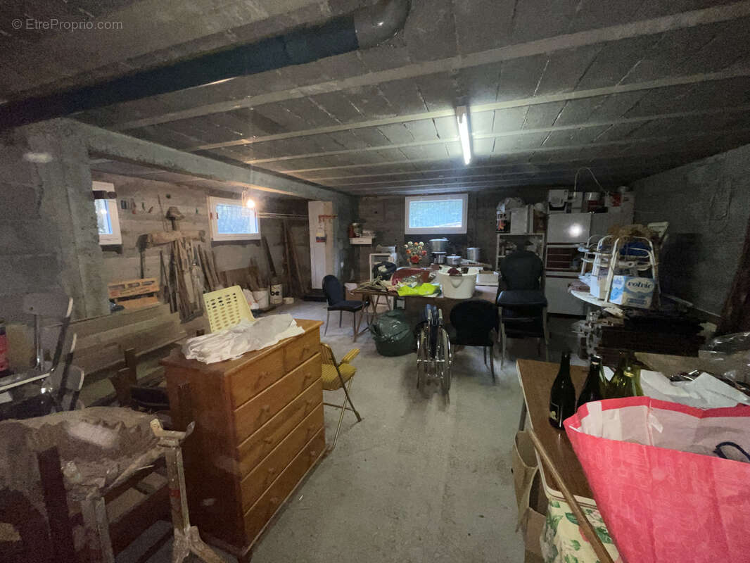 Maison familiale de 170 m2   Vue dégagée et fort potentiel - photo 32