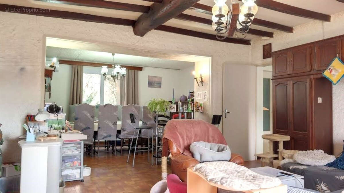 Maison à SAINT-MARTIN-DU-BOIS