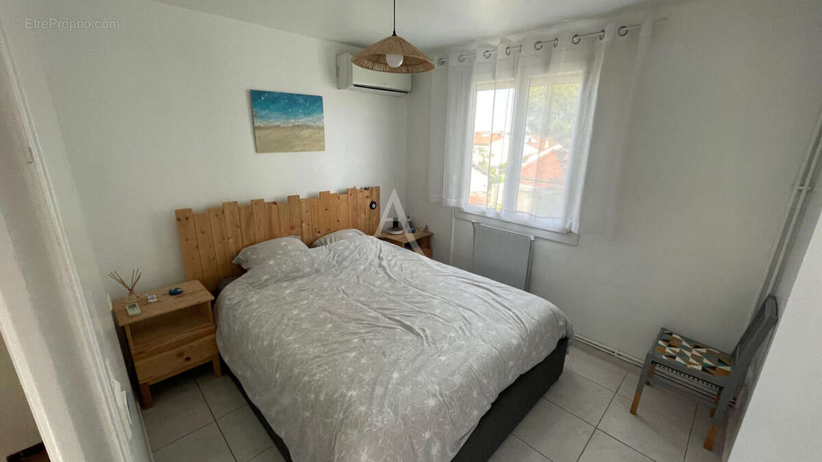 PERPIGNAN - SAINT ASSISCLE:  Maison F4 - 87 m² avec garage  et jardin ! - photo 7